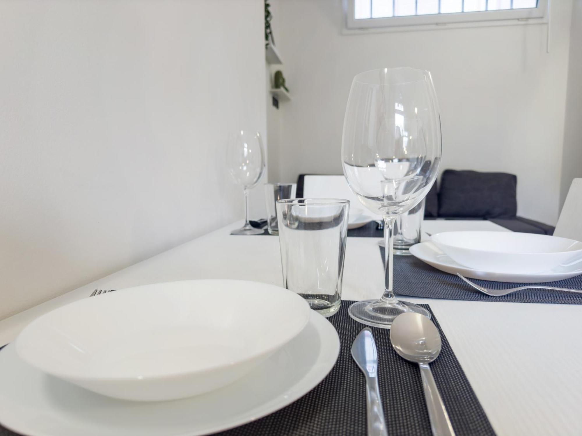 Vigentino Suites Милано Екстериор снимка